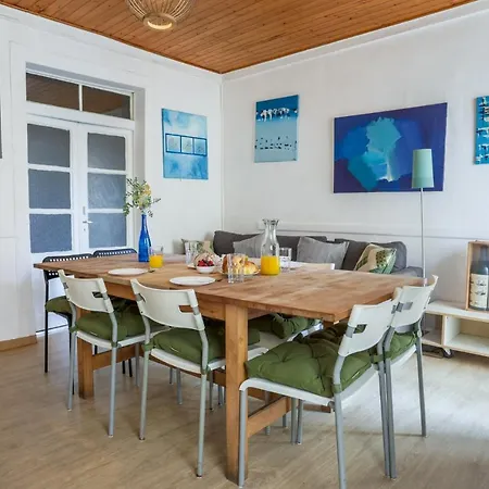 Lovely Apt In Bairro Alto Lisbon Exterior photo